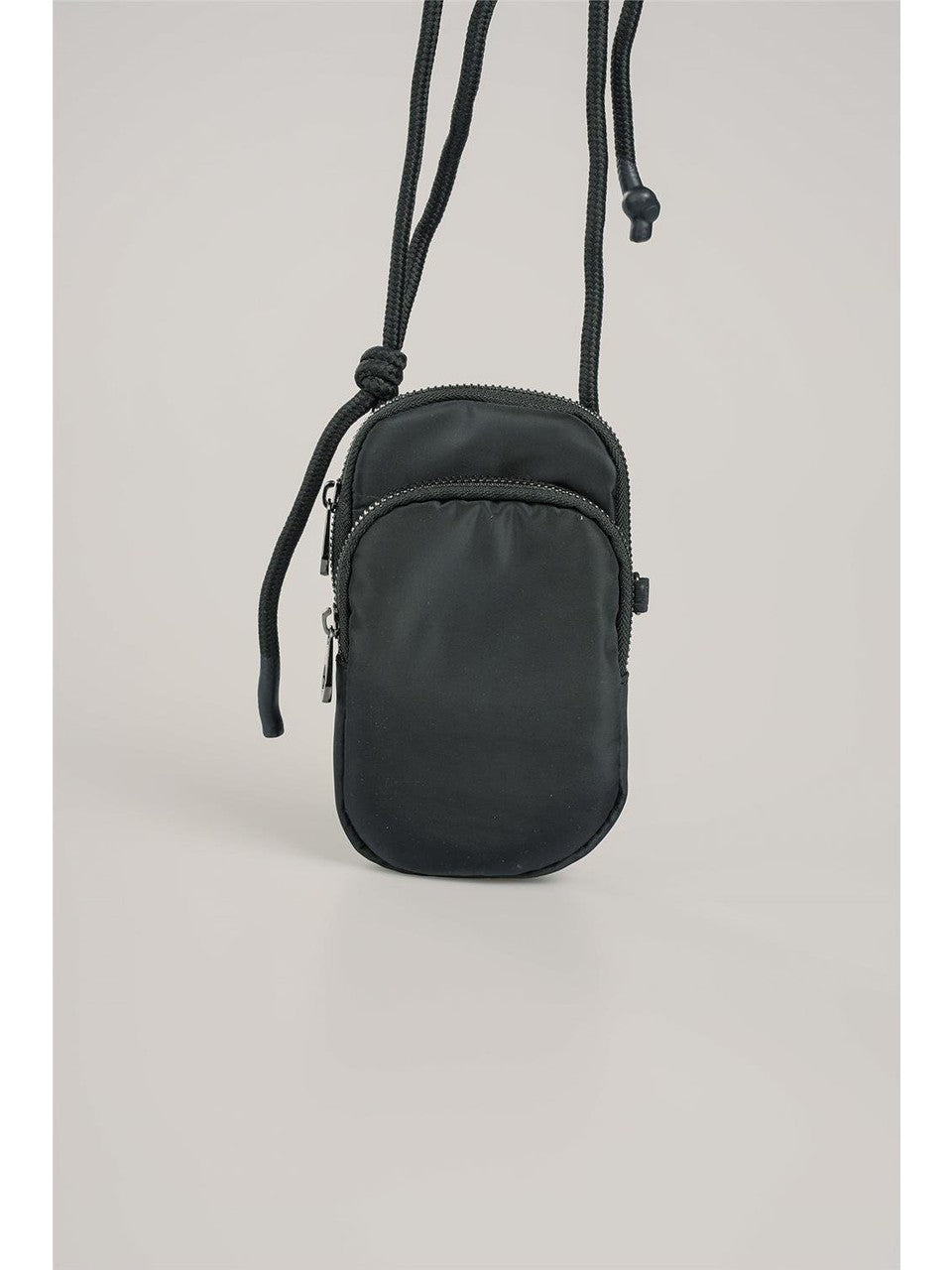 ÇÇS Kadın Çapraz Askılı Çanta 17739: Şıklığı Cebinde Taşı! 