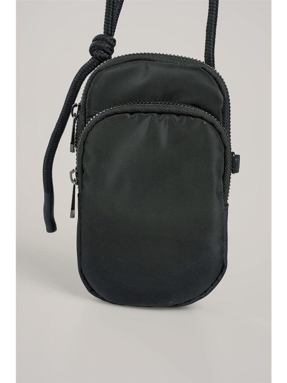 ÇÇS Kadın Çapraz Askılı Çanta 17739: Şıklığı Cebinde Taşı! 