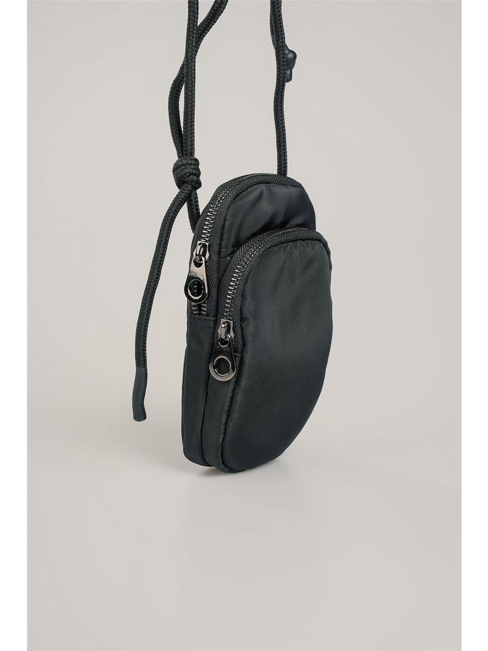 ÇÇS Kadın Çapraz Askılı Çanta 17739: Şıklığı Cebinde Taşı! 