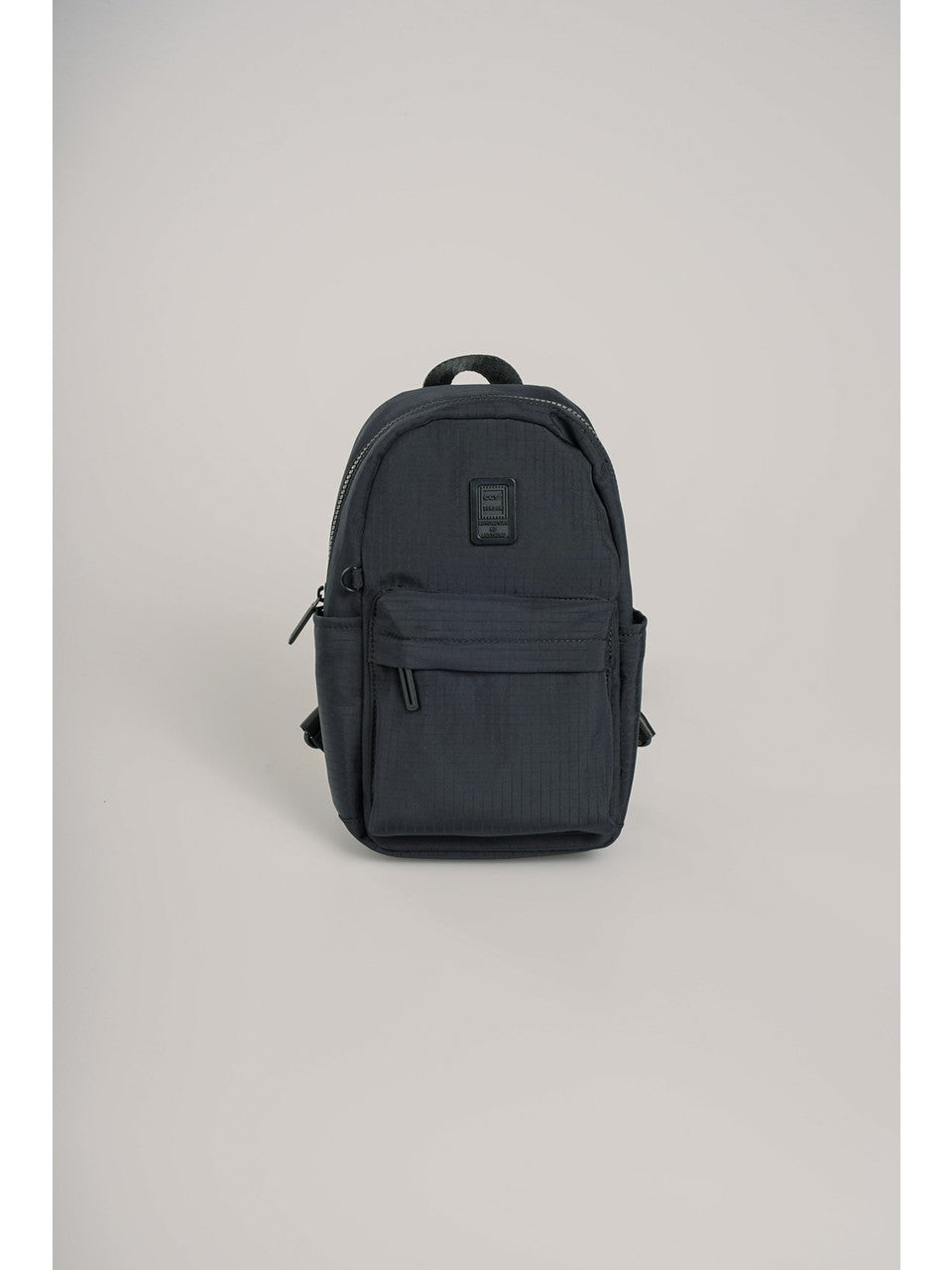 ÇSS 17987 ÇaprKadın az Çanta, hafif ve dayanıklı kumaş malzemesiyle