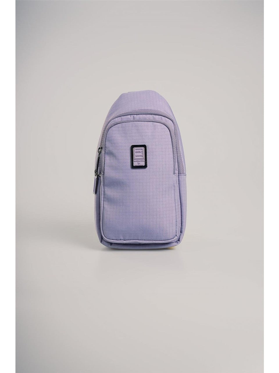 ÇÇS 17985 Kadın Çapraz Çanta: Şıklığı ve Fonksiyonelliği Bir Arada Sunar! 