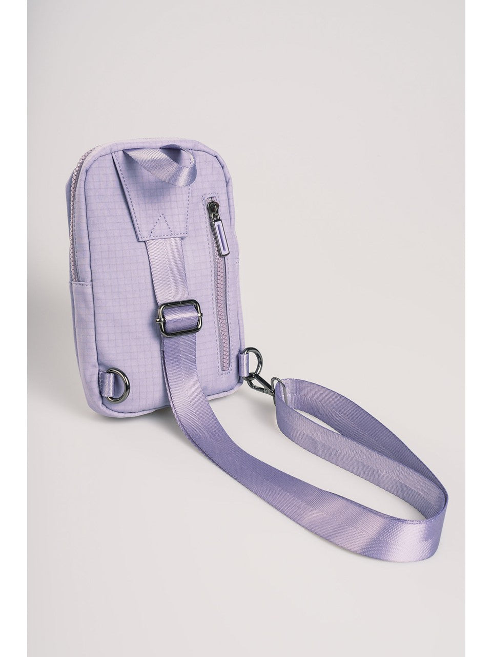 Kadın Çapraz Çanta: Minimalist Tasarım, Maksimum Pratiklik! 