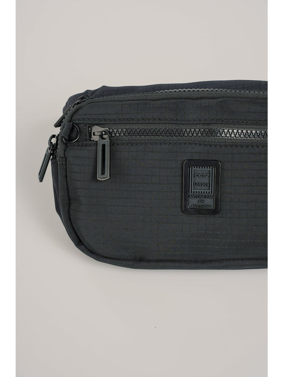 ÇÇS 17993 Kadın Çapraz Çantası Kompakt Tasarım, Maksimum Düzen