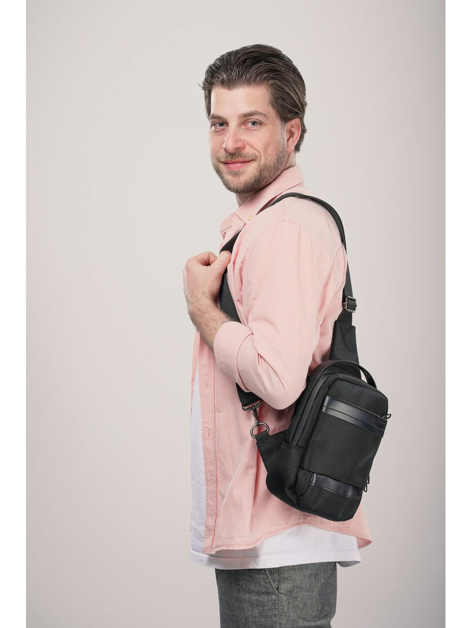 ÇÇS 31561 Tek Askılı Çapraz Çanta 