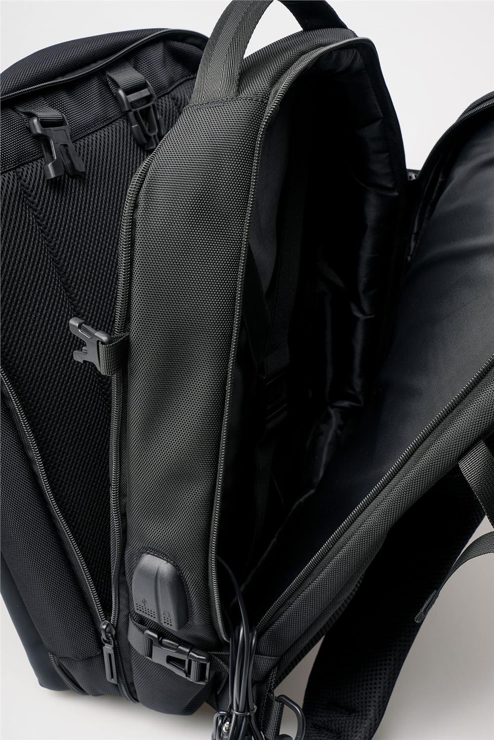 ÇÇS 51868 Sırt Ve Evrak çantası